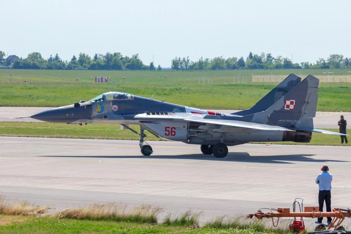 Polşa Ukraynaya iki MiQ-29 qırıcısı və döyüş sursatları verəcək