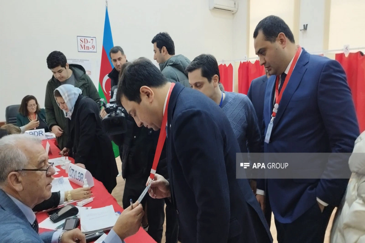 Gürcüstan parlamentinin nümayəndə heyəti seçki prosesi ilə tanış olub