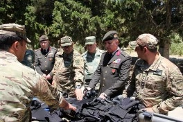 Türkiyə generalı Azərbaycan HDQ-də olub