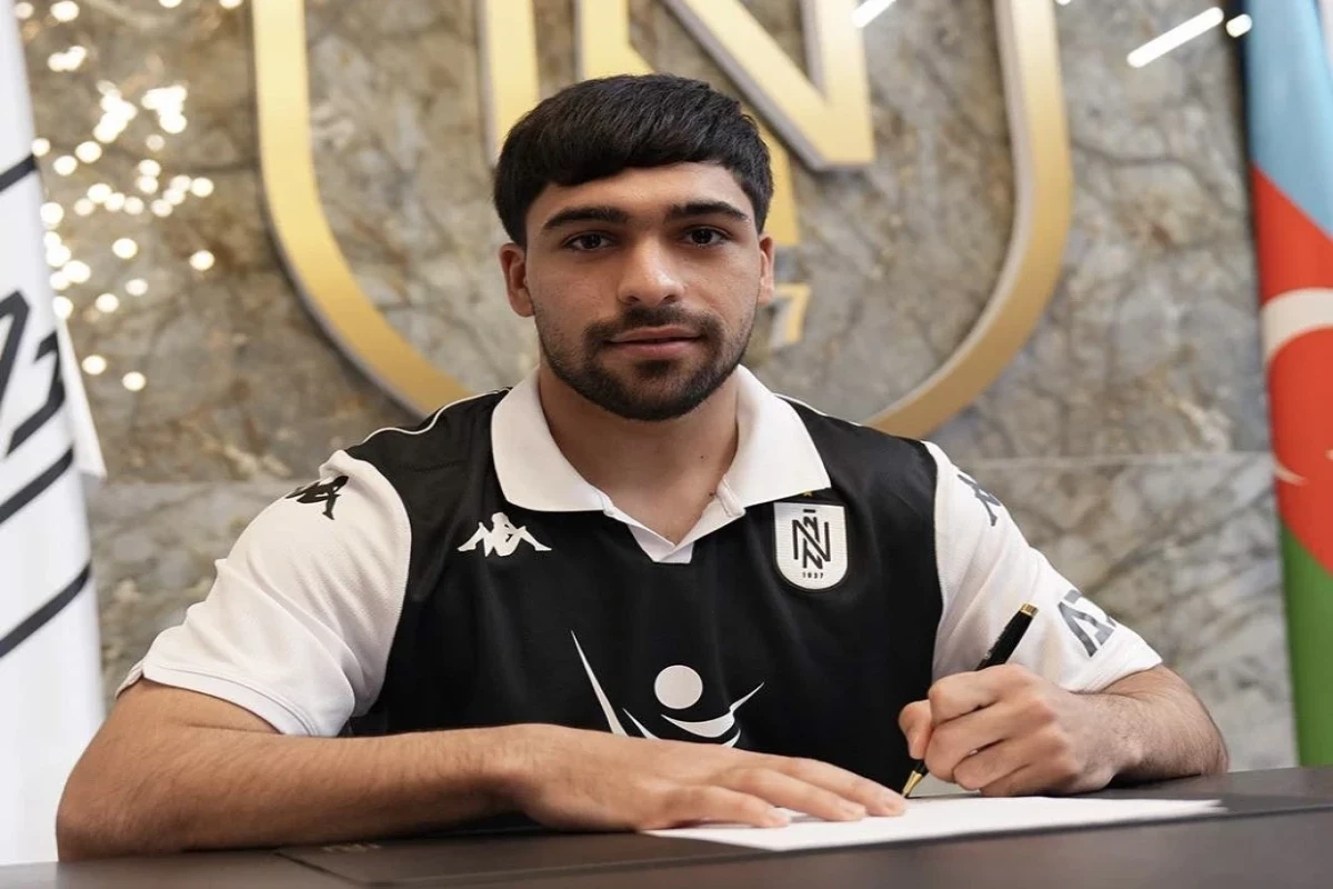“Neftçi” yeni mövsüm üçün ilk transferini rəsmiləşdirib