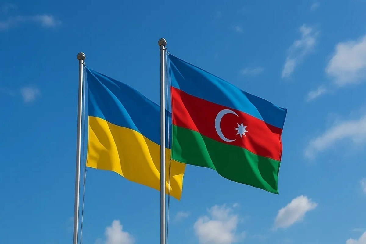 Ukrayna səfirliyi Azərbaycanı Dövlət Suverenliyi Günü münasibətilə təbrik edib