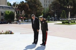 Kəmaləddin Heydərov Xırdalan şəhərində vətəndaşları qəbul edib