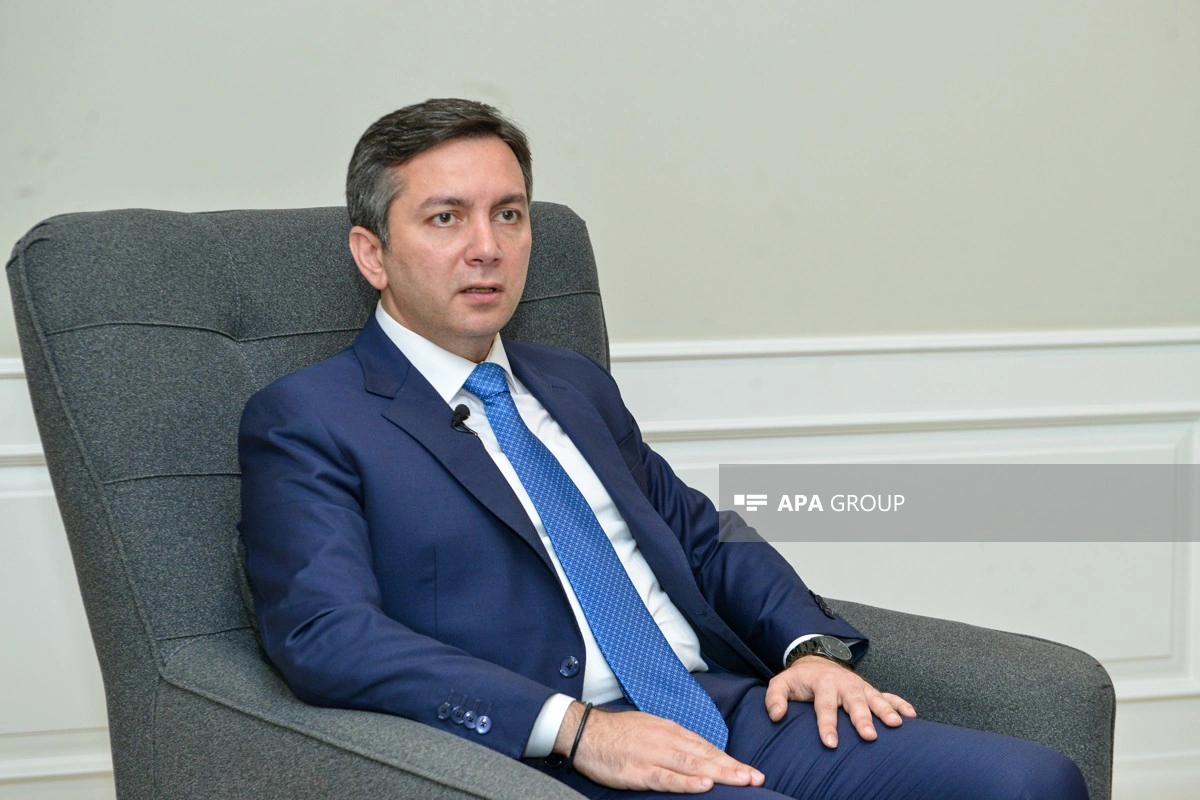 Yalçın Rəfiyev: Azərbaycan inkişaf etməkdə olan ölkə statusunda yardım qəbul edən dövlətdən donor dövlətə çevrilib - MÜSAHİBƏ