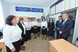 Emin Əmrullayev Qaxda tədris prosesi ilə tanış olub