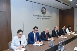XİN rəhbəri Aİ rəsmisi ilə yeni ikitərəfli sazişi və Tərəfdaşlıq Prioritetləri sənədini müzakirə edib