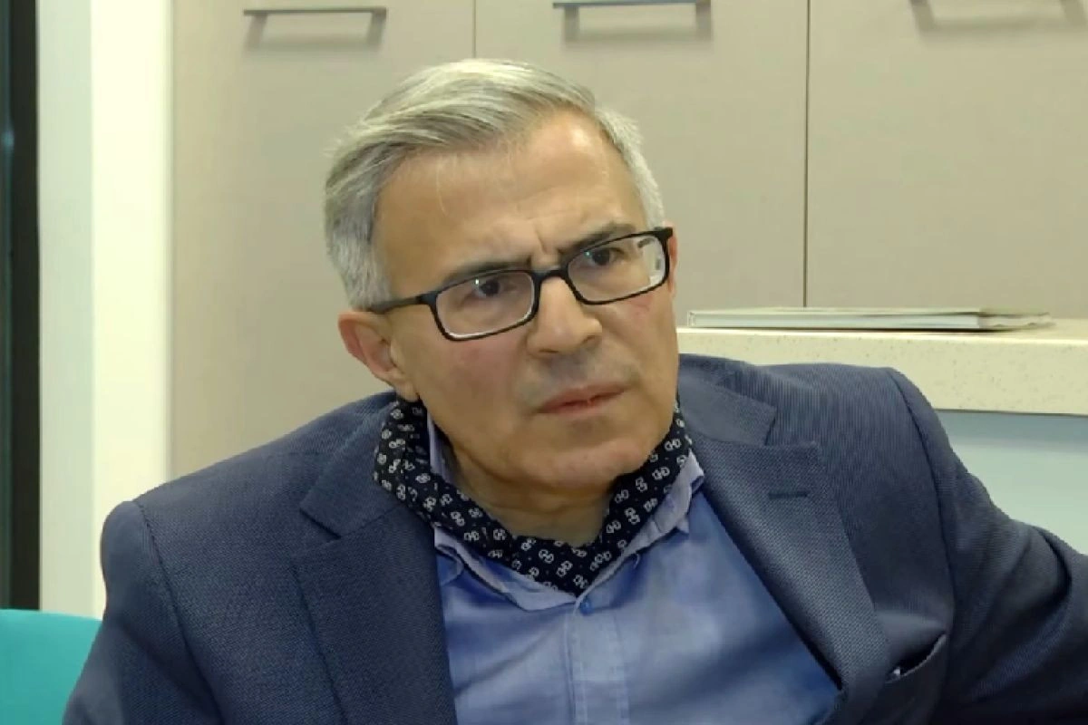 Qızılca diaqnozu ilə xəstəxanaya yerləşdirilən Həmid Herisçinin vəziyyəti açıqlanıb
