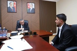 Mürsəl İbrahimov Goranboyda vətəndaşları qəbul edib