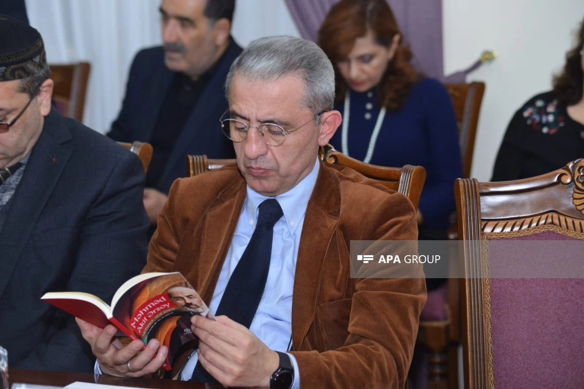 Bakıda Mehmet Akif Ersoyun şeir kitabının təqdimat mərasimi keçirilib