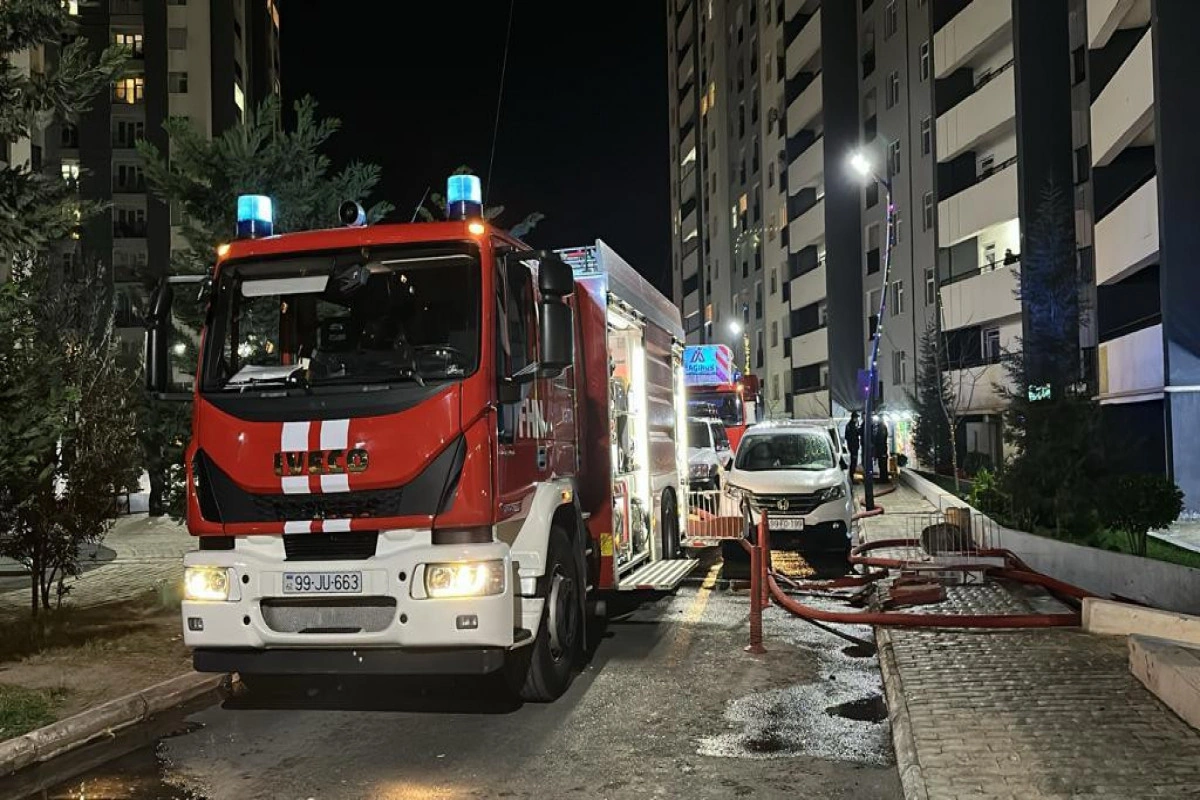 Paytaxtdakı binada baş verən yanğın söndürülüb, sakinlər təxliyə olunub - YENİLƏNİB-2