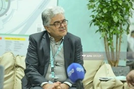 İranlı nazir müavini: Hökumət yenidənqurma planı hazırlamağa başlayacaq, Azərbaycanın da təcrübəsini öyrənəcəyik  - FOTO