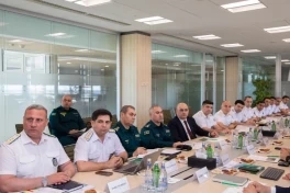 Dövlət qurumlarının nümayəndələri Bakı Limanında görülmüş işlərlə tanış olublar