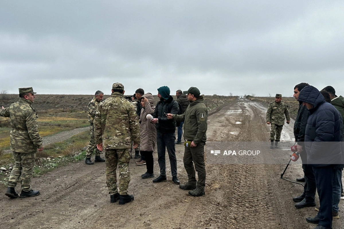 Media nümayəndələri mühəndis-istehkam bölmələrinin fəaliyyətini izləyiblər - FOTO