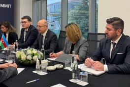 Pərviz Şahbazov İstanbulda Türkiyə və Moldovanın energetika nazirləri ilə görüşüb