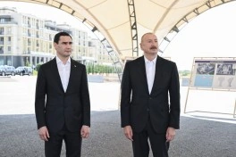 Azərbaycan və Türkmənistan prezidentləri Füzuli şəhərinin dağıdılmış yerlərinə baxıblar