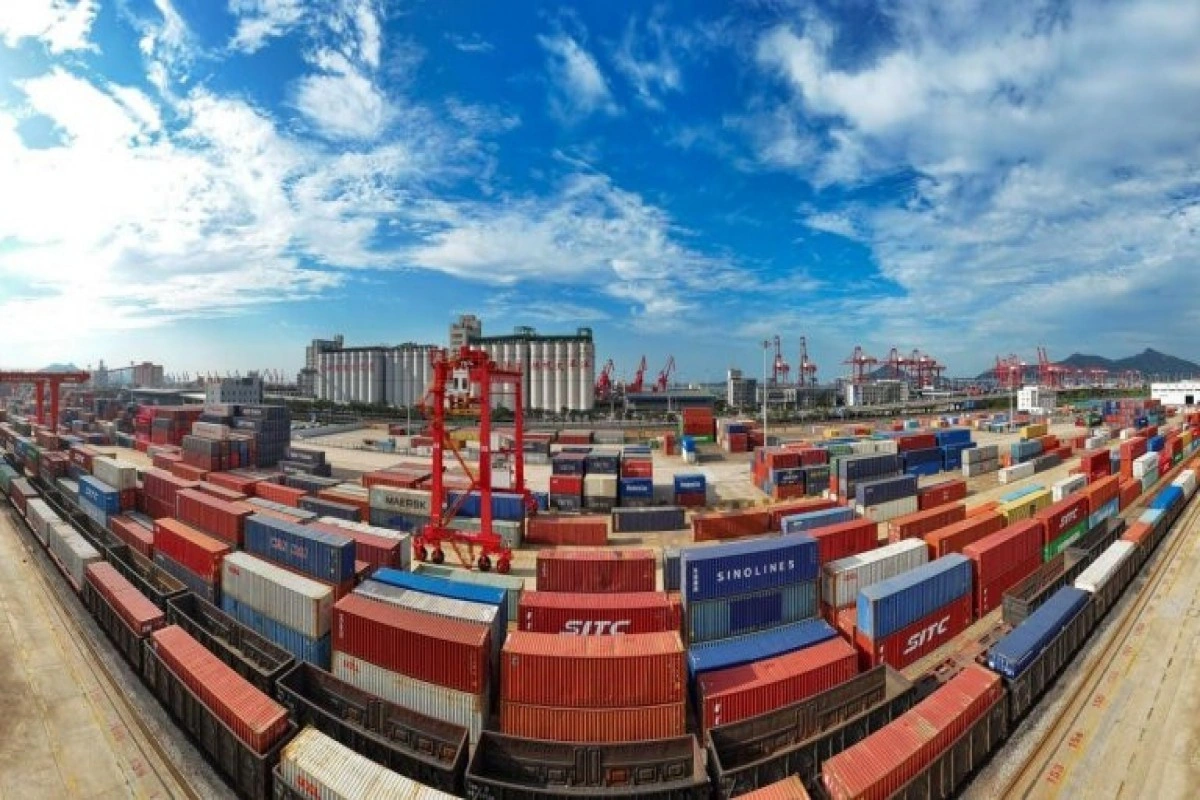 Bakı Limanı bu il konteyner aşırmalarını 10%-dən çox artıracaq