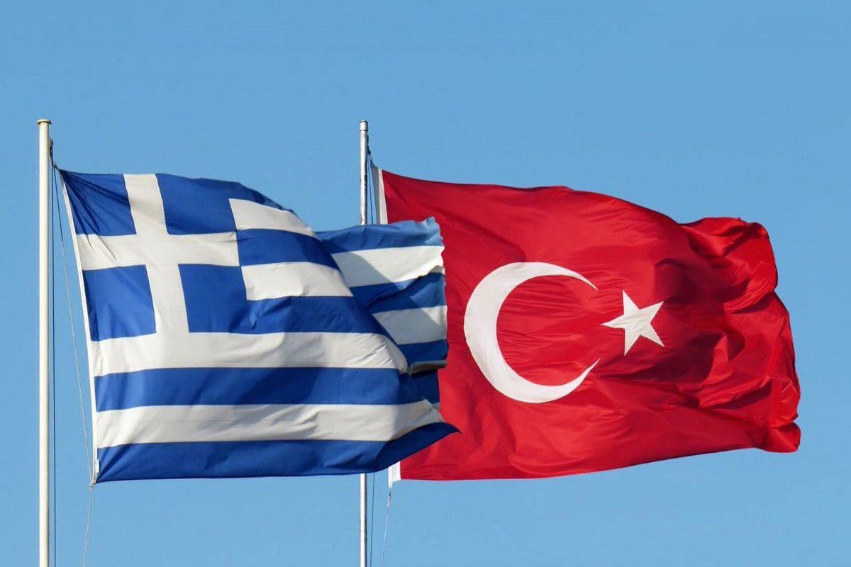 Türkiyə-Yunanıstan ikitərəfli münasibətləri müzakirə edilib