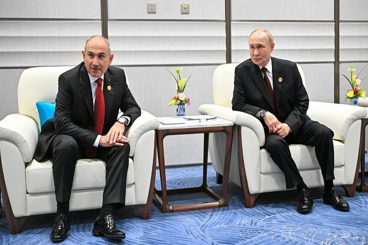 Putin Aİ-yə üzvlüklə bağlı referendum məsələsində Rusiyanın mövqeyini Paşinyana açıqlayacaq