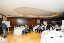 AZCON Holding və “IE Business School” arasında əməkdaşlıq çərçivəsində “Global Executive Development Program”a start verilib