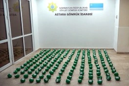 İrandan Rusiyaya kahı aparan yük maşınında külli miqdarda narkotik aşkarlanıb - FOTO