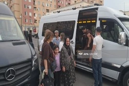 Növbəti köç karvanı Xankəndiyə çatıb, açarlar təqdim olunub - FOTO - YENİLƏNİB-1