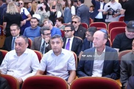 Xalq artisti Aleksandr Şarovski dəfn edilib - YENİLƏNİB-1 - FOTO