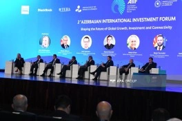 II Beynəlxalq İnvestisiya Forumu: Azərbaycanın regionlar arasında strateji keçid kimi rolu müzakirə olunub - FOTO