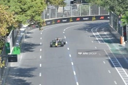 Bakıda Formula 1 üzrə Azərbaycan Qran-Prisində ilk sərbəst yürüş başa çatıb - FOTO - YENİLƏNİB