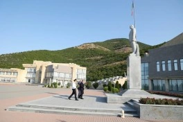 Baş prokuror Şəkidə vətəndaşları qəbul edib
