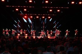 Azərbaycan Dövlət Rəqs Ansamblı İsveçrədə festivalda çıxış edib