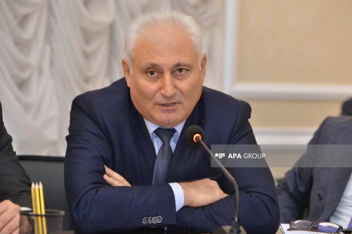 Hikmət Babaoğlu "Şöhrət" ordeni ilə təltif edilib - SƏRƏNCAM