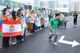 Bakıda Kanaki və Tahiti komandalarına dəstək aksiyasından maraqlı fotolar