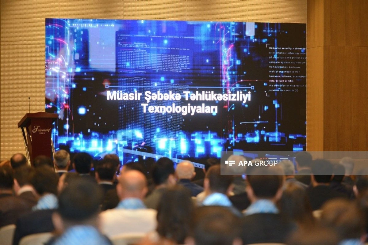 Daha 100 nəfər Azərbaycan Kibertəhlükəsizlik Mərkəzindən məzun olub - FOTO