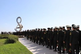 Dövlət Xidmətinin şəxsi heyəti Zəfər parkını ziyarət edib