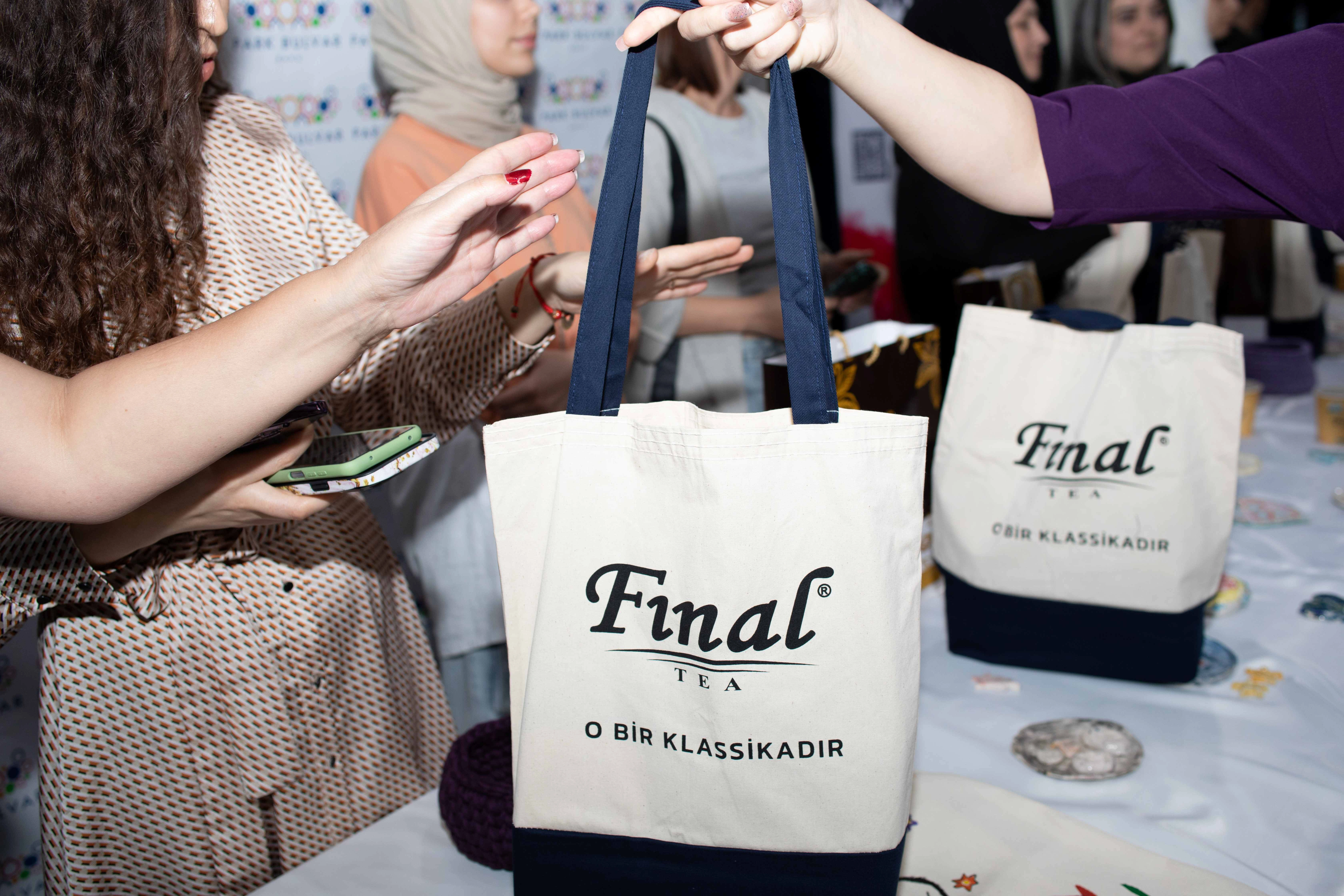“Final” şəhid xanımları üçün təşkil olunan layihəni dəstəklədi  - Fotolar