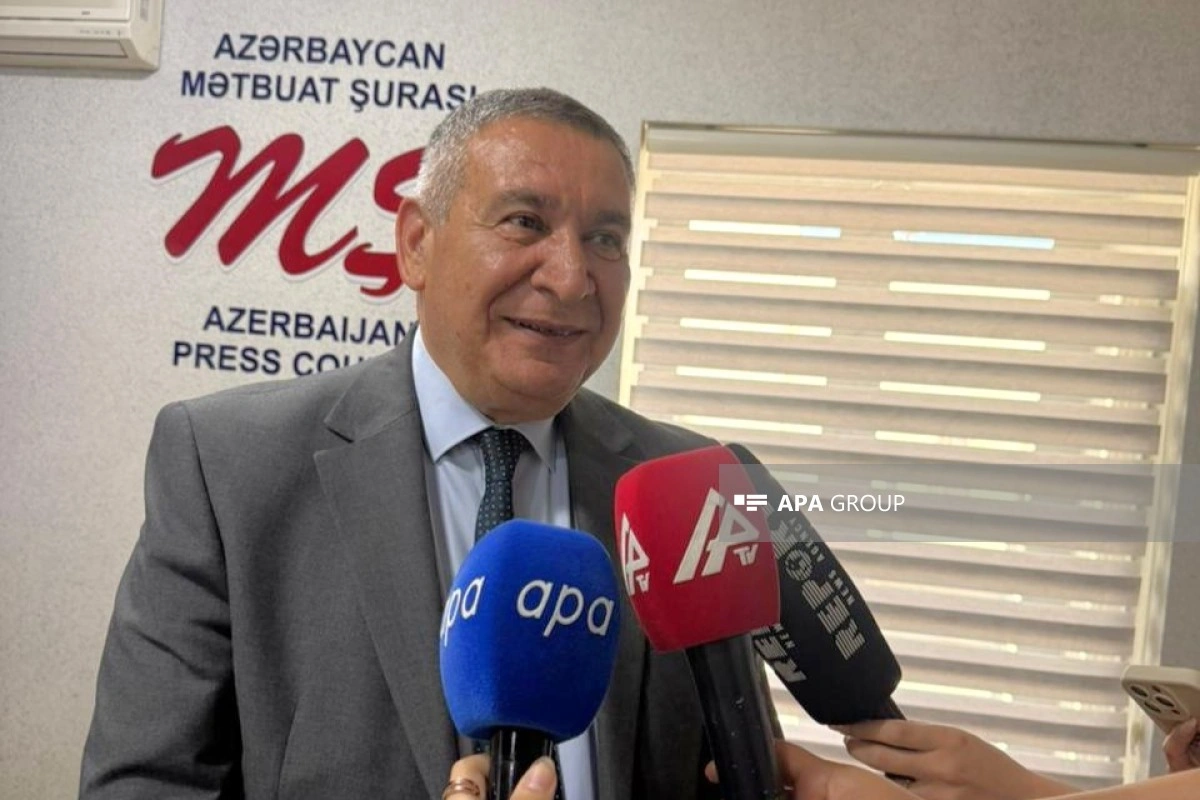 Rəşad Məcid: Azərbaycanda böyük sosial şəbəkələrin nümayəndəliklərinin açılması vacibdir
