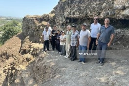 Astarada Əlişa qalasında qazıntılar zamanı qədim memarlıq elementləri aşkarlanıb - FOTO