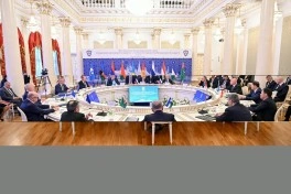 Azərbaycan və Rusiya Baş prokurorluqları arasında əməkdaşlıq proqramı imzalanıb