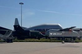 Media nümayəndələri "Airbus"un Hamburqdakı istehsal sahəsində olublar- FOTO