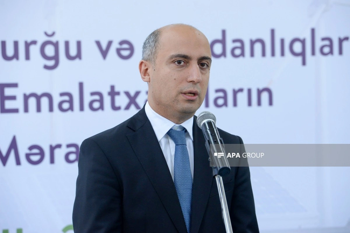 Nazir: 30 ildir şagirdlərin diqqəti topladığı bala yönəlir, bu, cəmiyyətin onların üzərinə qoyduğu yükdür