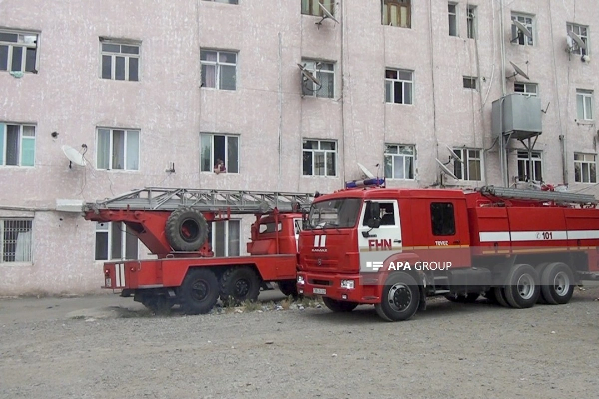 Bakıda ofisdə yanğın baş verib