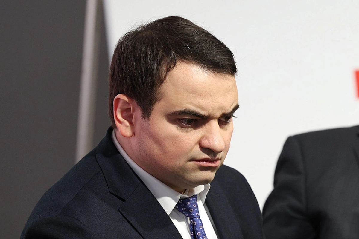 Ermənistanda deputat Narek Karapetyanın evində axtarış aparılıb