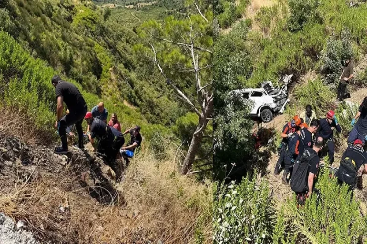 Antalyada ağır yol qəzası olub, 5 nəfər ölüb