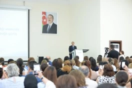 Özəl bağçaların nümayəndələri ilə maliyyələşmə müsabiqəsi ilə bağlı görüş keçirilib