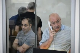 Arayik Harutyunyan və digərlərinin apellyasiya məhkəməsində təqsirləndirilən şəxslərin vəsatətlərinə baxılıb - FOTO