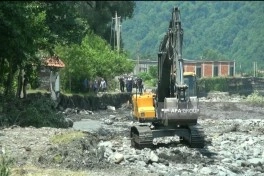 Zaqatala sakinləri sel səbəbindən içməli susuz qalıb - FOTO