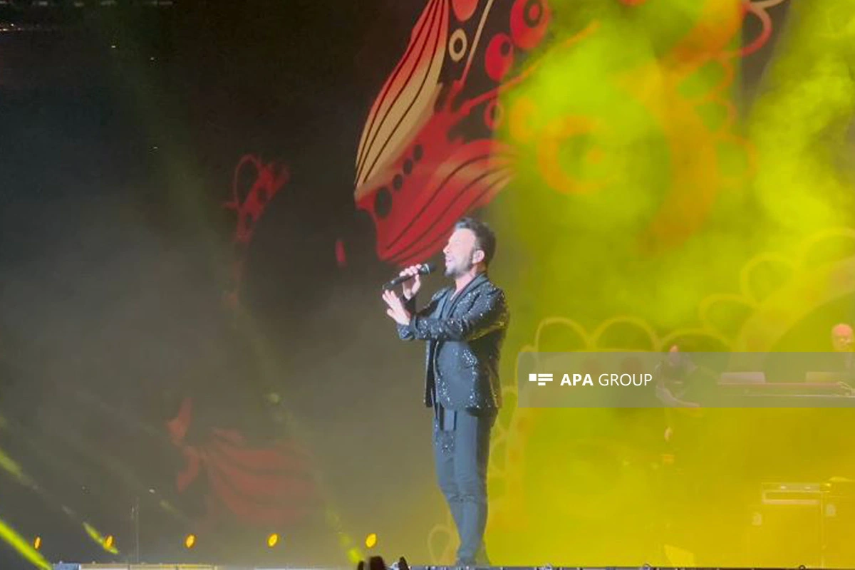 Meqastar Tarkan Bakıda konsert verib - VİDEO - YENİLƏNİB